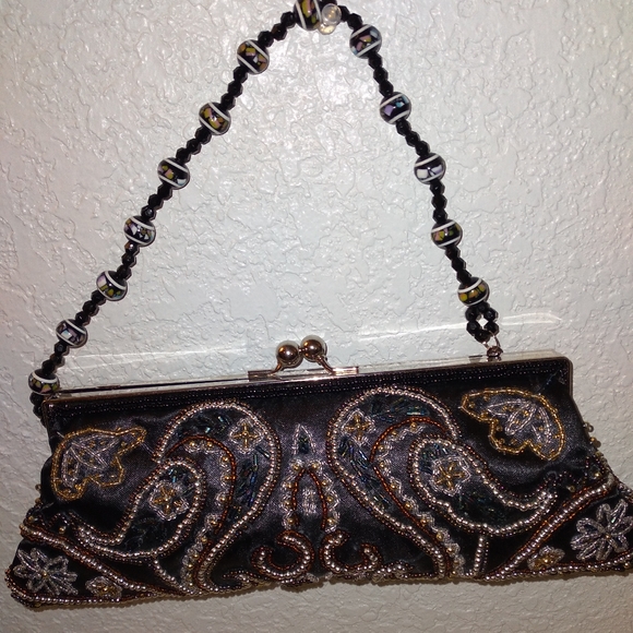 Apt. 9 Vintage-like beaded purse - Picture 3 of 6